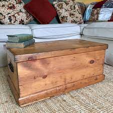 This table was made on the basis of the box. Antique Pine Chest Wooden Blanket Trunk Coffee Table Old Tool Box Rustic Storage Old Tool Box Rustic Storage Blanket Box Coffee Table