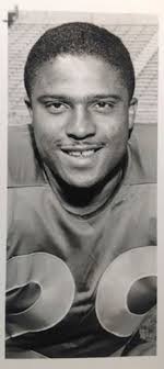 Leo Lewis voted to be kick returner