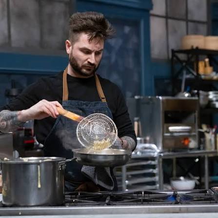 BobbysTripleThreat IS BACK! Season 5 premieres this Tuesday, August 25th at  8pm ET with Alex Stupak as the first of 12 chefs to battle the Titans this  season (and Buddha Lo judging)!!!