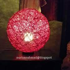 Kami mempunyai satu projek lampu inspirasi untuk memulakan anda. Diy Lampu Hiasan Atau Bola Benang