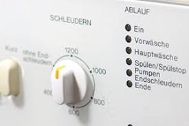 Daher ist nicht nur zu prüfen, ob der wasserhahn aufgedreht ist, sondern auch ob aus der leitung genug wasser kommt. Waschmaschine Zieht Kein Wasser 7 Mogliche Ursachen Ratgeber Diybook De
