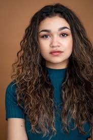 Rudy pankow, jonathan daviss and madison bailey in outer banks season 2. Madison Bailey