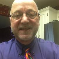 60+ perfiles de «C. Lyons»