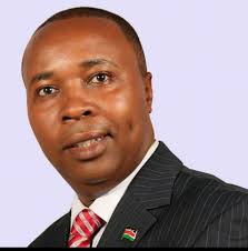 A family is eyeing the Gatundu Member of Parliament seat. The  responsibilities have already being shared. The CDF offices starting with  the CDF chairman have people who are assigned to the jobs