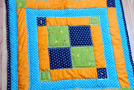 Eine babydecke, die ihr selber nähen könnte. Patchworkdecke Nahen Fur Anfanger The Crafting Cafe