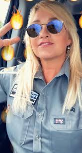 David Knippers's Instagram, Twitter & Facebook