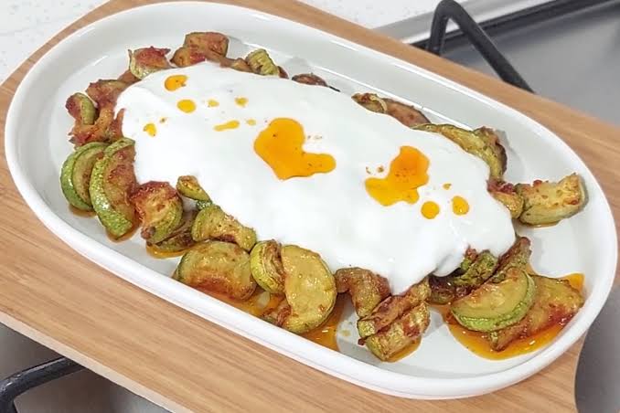 Zucchini with Yogurt