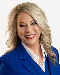 Jan Reavis's Instagram, Twitter & Facebook