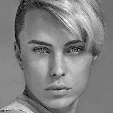 Roger Garth's Instagram, Twitter & Facebook