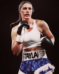 Aflw & carlton fc star tayla harris wins her first professional boxing title on team ellis boxing's join in a tabata style boxing session with tayla harris and maddy prespakis thanks to @nike. Tayla Harris On Instagram Something Big Is Coming Women Boxing Woman Boxer Boxing Girl
