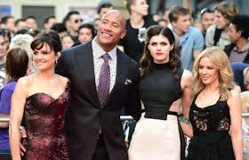 Estoy viendo de nuevo esta peli porque justo en este momento hay temblores fuertes en estados unidos muy serca de la falla de san andrés y tengo mucho miedo de. Terremoto La Falla De San Andres Arrasa En La Taquilla Norteamericana