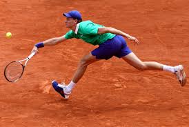 LIVE Sinner-Alcaraz 6-4 7-6 4-6 3-3: grande equilibrio nel quarto set