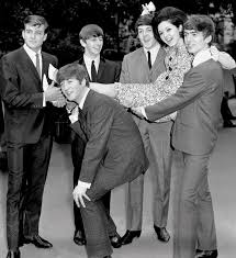 Once There Was A Way To Get Back Homeward Beatles 1964 Susan Maughan Gets A Lift From Billy J Kramer And The Beatles All Three Acts Were Recipients Of Awards Pr The Beatles Lennon And Mccartney Beatles Music