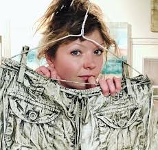 Tiffany Howe's Instagram, Twitter & Facebook