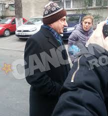 Actorul vasile muraru îi aduce un omagiu regretatului nae lăzărescu, colegul și prietenul lui de o viață (ediție difuzată pe 21. Cum Arata Vasile Muraru La Cateva Ore Dupa Moartea Prietenului Sau De O Viata Nae Lazarescu