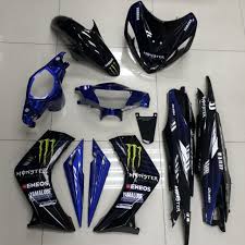 The front cover under are designed to protect the engine and providing an impressive appearance. Coverset Yamaha Lc135 V1 Yamaha Monster Energy Gp Edition 2019 Shopee Malaysia