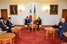 Coreea de nord, nimic de invidiat, un documentar de adelin petrișor. Intrevederea Ministrului Bogdan Aurescu Cu Park Hyo Sung Ambasadorul Republicii Coreea In Romania Ministry Of Foreign Affairs
