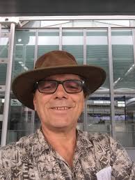 Changed my mind. Starting my Pratchett journey today. Book 1 😊