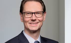 Erfahrungen mit dvb deutsche vermögensberatung überregionale allfinanzvermittler. Kanzlei Holt Stiftungsexperten Der Deutschen Bank An Bord