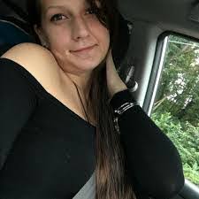 Nicole Mastro's Instagram, Twitter & Facebook