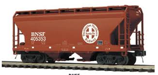 Atlas Premier BNSF 2 bay centerflow covered hopper car, 3 rail or 2 rail - The Public Delivery Track
