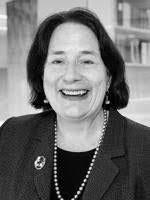 Elizabeth Runyan's Instagram, Twitter & Facebook