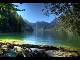 Muzica de relaxare cu sunetele apei (3. Muzica De Relaxare Pian Si Flaut Background Apa Si Pasari Youtube