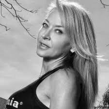 Katrina Shaw's Instagram, Twitter & Facebook