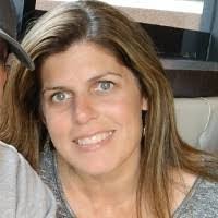 Maria Dileo's Instagram, Twitter & Facebook