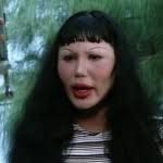 De niño, mariano landeros vio a su padre ser asesinado, y jura a su madre que va a rastrear y matar al hombre responsable. El Arracadas Pelicula 1978 Cine Com