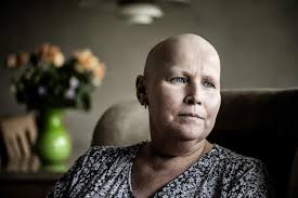 Ulla har samlet ind for Kræftens Bekæmpelse i 20 år: Pludselig blev hun  selv ramt af 'den vildt uretfærdige sygdom'