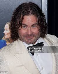 100 Return Of The Gooch Photos & High Res Pictures