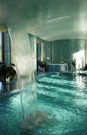 51 Ultimatives Romantisches Badezimmerdesign Spa Badewanne Freistehendebadewa Badewanne Badezimm Romantic Bathrooms Swimming Pool Designs Pool Designs