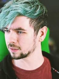 Since jack is red-green colorblind could he see his own dyed hair? If he  couldnt why'd he dye it? : r/jacksepticeye