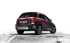 Elegancki Miejski Dziki Wszechstronny Zwinny Sedici To Same Zalety Kompaktowego Auta Typu Suv Fiat Suv Vehicles