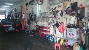 Sekiranya anda berminat untuk membuka bengkel kereta anda sendiri, sekarang adalah masa yang tepat kerana pasaran mekanik pada masa ini mengalami kenaikan keuntungan yang besar. Pusat Servis Kereta Shah Alam Seksyen 7 Kereta Perodua