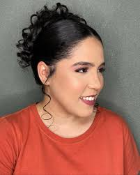 Poliana Palhares (@poliesteticista) • Instagram photos and videos