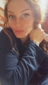 It's my birthday go Pisces 42 years old today