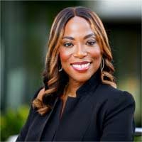 Sheena Stinson's Instagram, Twitter & Facebook