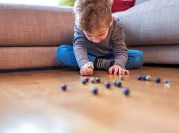 .95g.após o embate ,o berlinde b passou a mover com velocidade igual a 2,0m/s.calcula momento linear do berlinde a antes do embate e do a 4,5m/s ,o embate no berlinde b de massa igual a 95g.após o embate ,o berlinde b … passou a mover com velocidade igual a 2,0m/s.calcula momento. 8 Jogos Caseiros Para Criancas Brincar Em Tempo De Pandemia