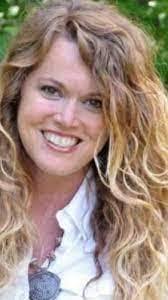 Rachelle Gamble's Instagram, Twitter & Facebook