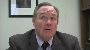 UIS Professor pursues love of singing outside the classroom