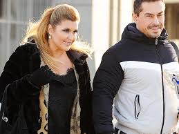 Katarzyna skrzynecka rzuciła sobie wyznanie: Operacja Meza I Koronawirus W Rodzinie Katarzyny Skrzyneckiej Trudny Wywiad Z Gwiazda Twoja Twarz Brzmi Znajomo