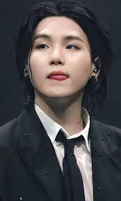 Sht sad queen d got done up