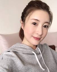 Rosina lam 林夏薇 hk actor 工作聯絡：經理人：94979172 @kennethwong_221 電郵:kenneth.wong@shawbrothers.hk 公司電話: é‡å›žç„¡ç¶« å°ä¼'å¤§åŠå¹´æž—å¤è–‡å¾©å‡ºç§˜å¯†åŒé‚µæ°ç°½ç´„è½‰æ‹ç¶²åŠ‡ Holidaysmart å‡æœŸæ—¥å¸¸