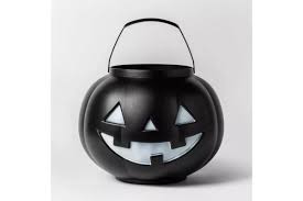 If you have any suggestions of what i should creat. 8 Best Halloween Buckets For Trick Or Treating In 2019