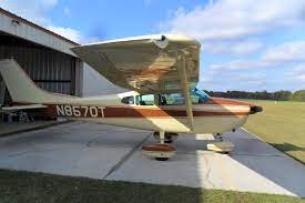 1960 Cessna 182c Fast Back For Sale In Fl United States Wwwairplanemartcomaircraft-for-salesingle-engine-piston1960-cessna-182c-fast-back1231 Flugzeug