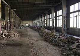 Uherský brod, including spare parts. Jeden Ze Symbolu Brna Pomalu Mizi Cast Zbrojovky Uz Je Zbourana Z Naradovny Zbyl Jen Skelet Brnan