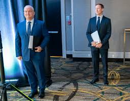 Erin michael o'toole pc cd mp is a canadian politician serving as leader of the official opposition of canada and the leader of the conserva. Peter Mackay Hired Bodyguards For His Family During Conservative Leadership Race Records Show The Star