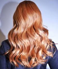 Since the hair colour itself is so bold, tone down your makeup during the day time. Peach Is The Trendy Hair Color To Try This Fall Glam